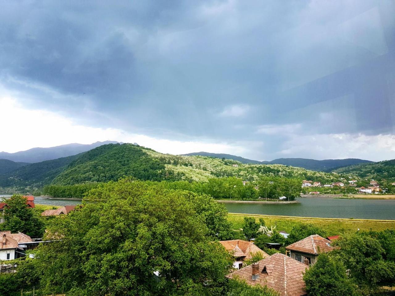 Apartament Belvedere Călimăneşti 外观 照片
