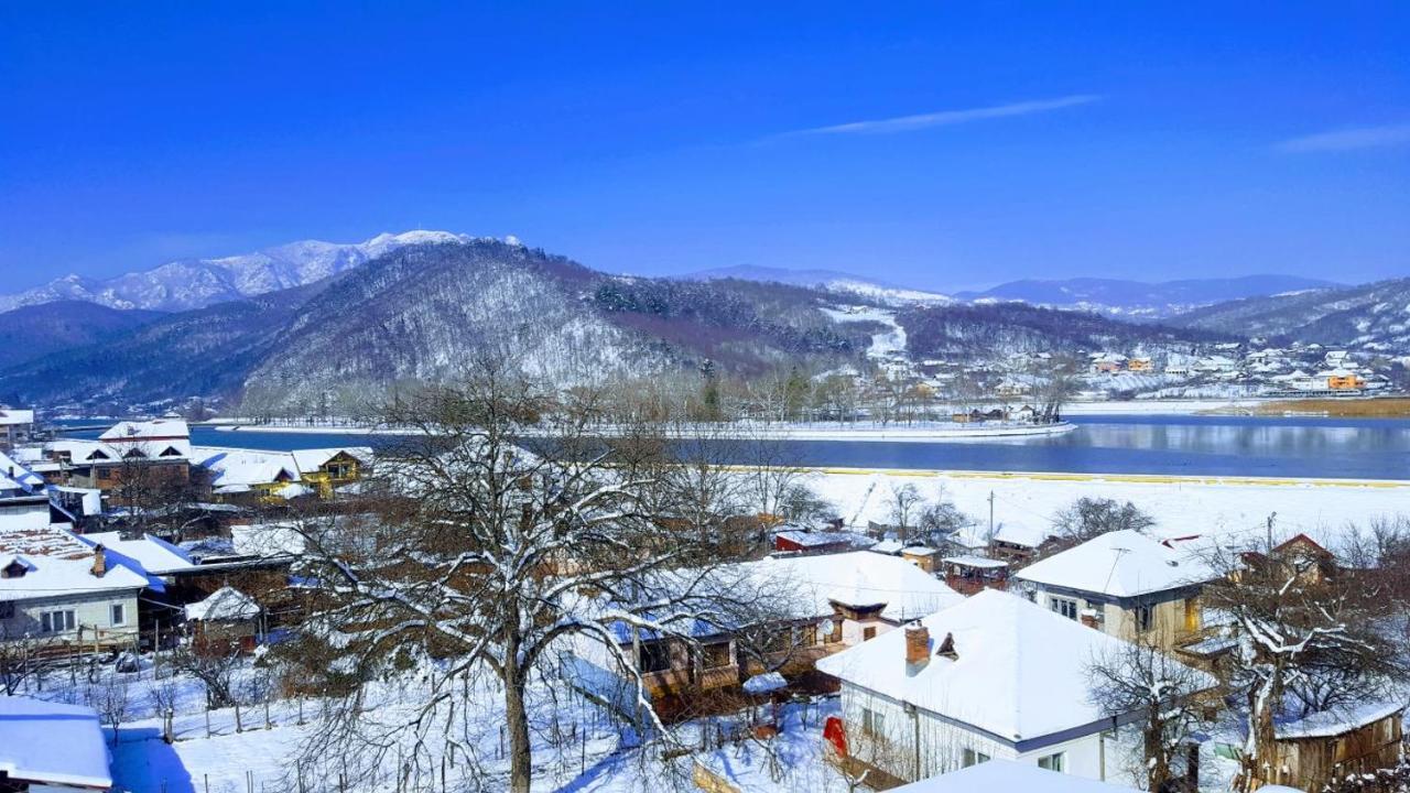 Apartament Belvedere Călimăneşti 外观 照片